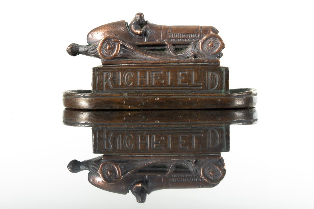Richfield Oil Early Racecar Cigar Box (1 of 10)