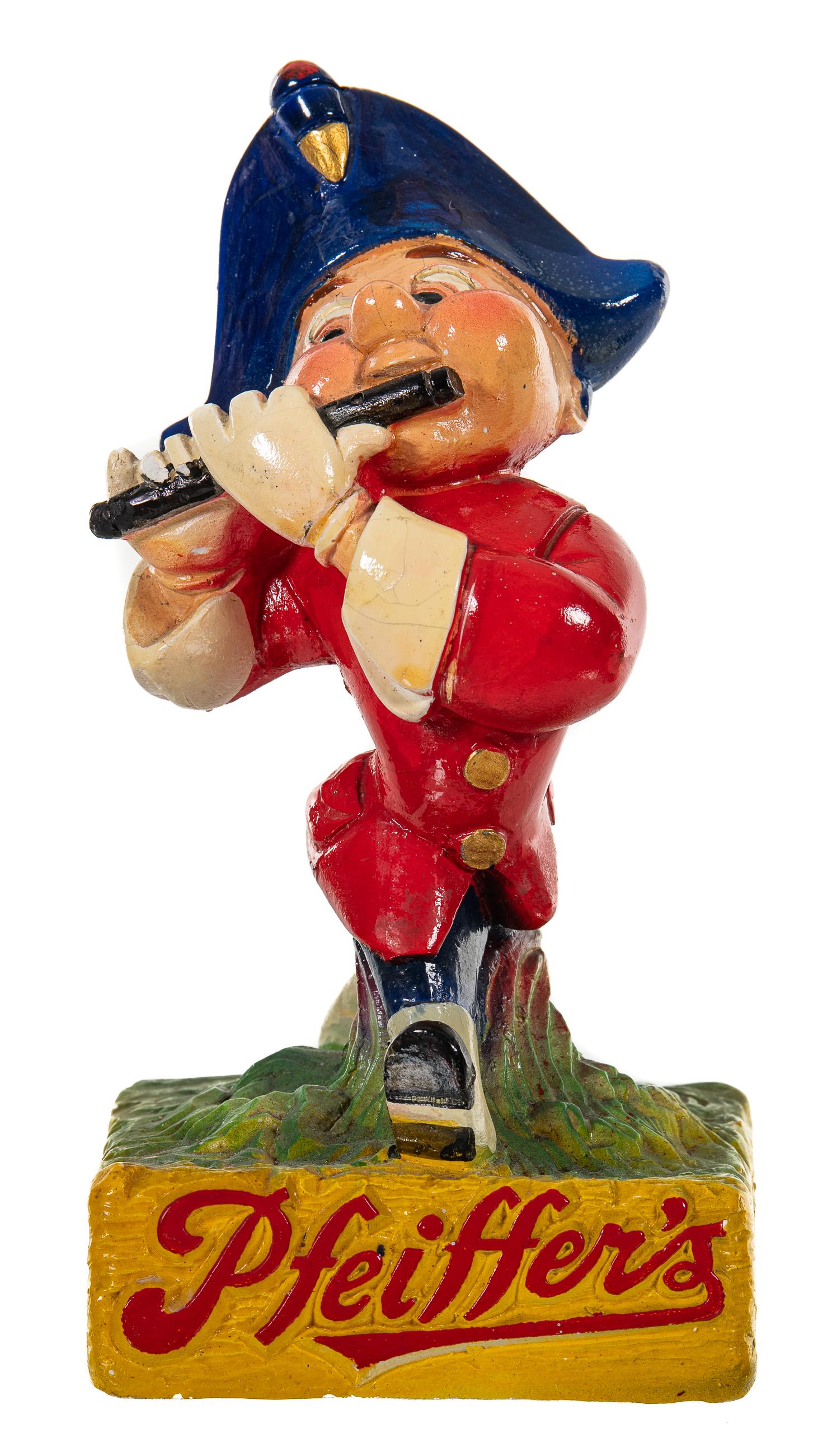 Pfeiffer's Beer Statue (1 of 3)