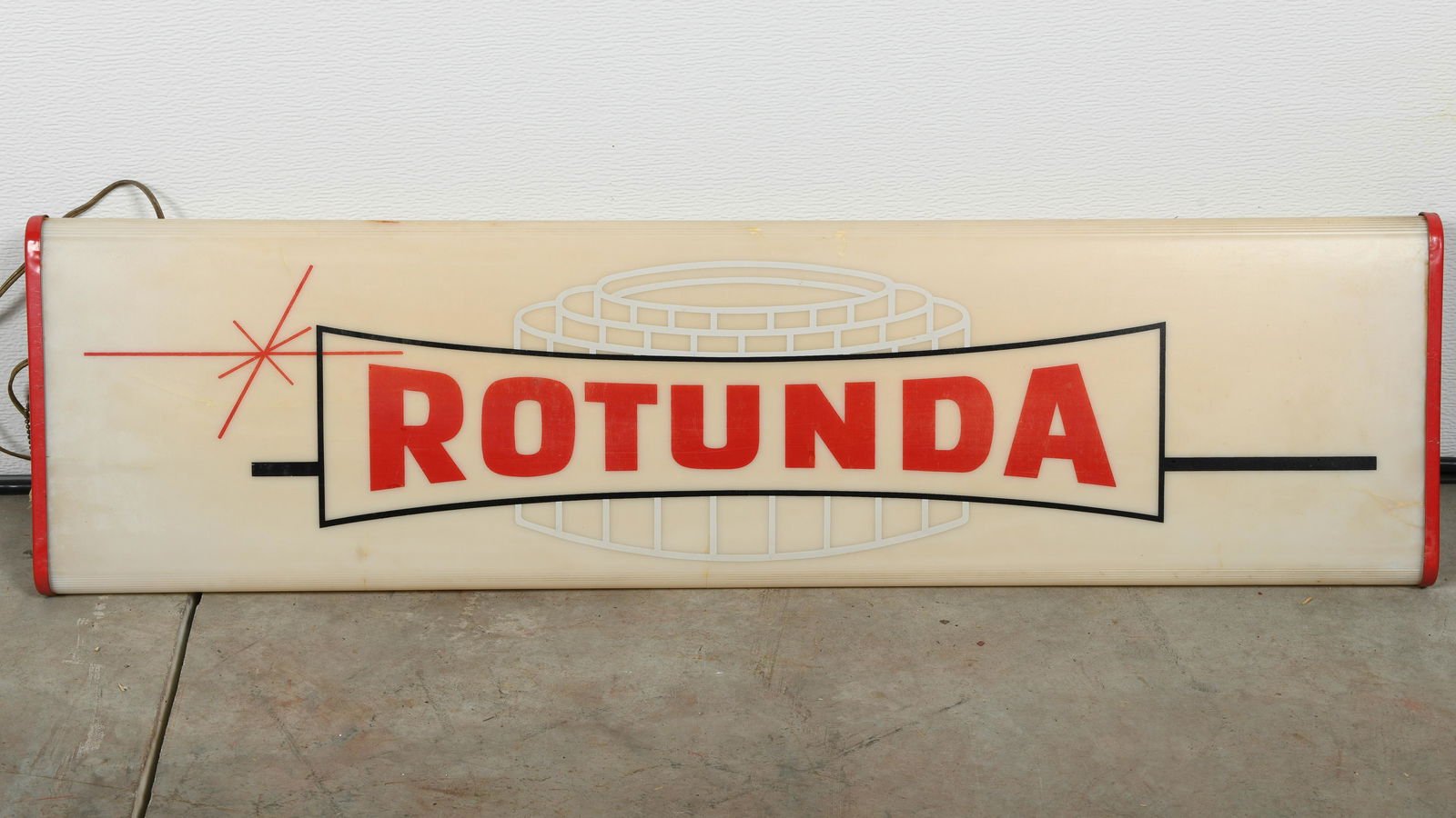 Rotunda Lighted Sign (1 of 2)