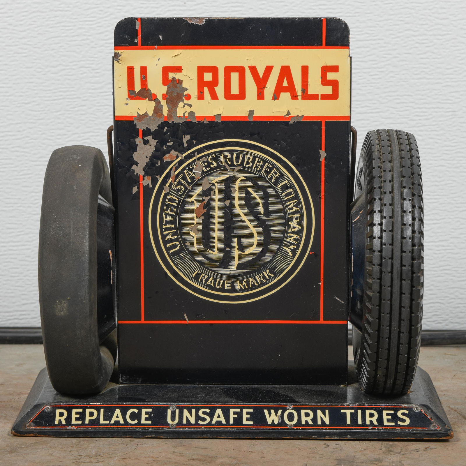 Rare U.S. Royal Tires Display (1 of 3)