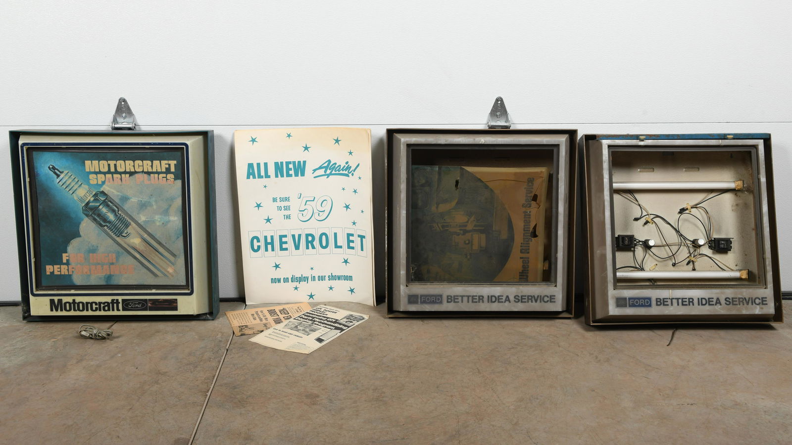 Lot Of Assorted Automotive Advertising (1 of 1)