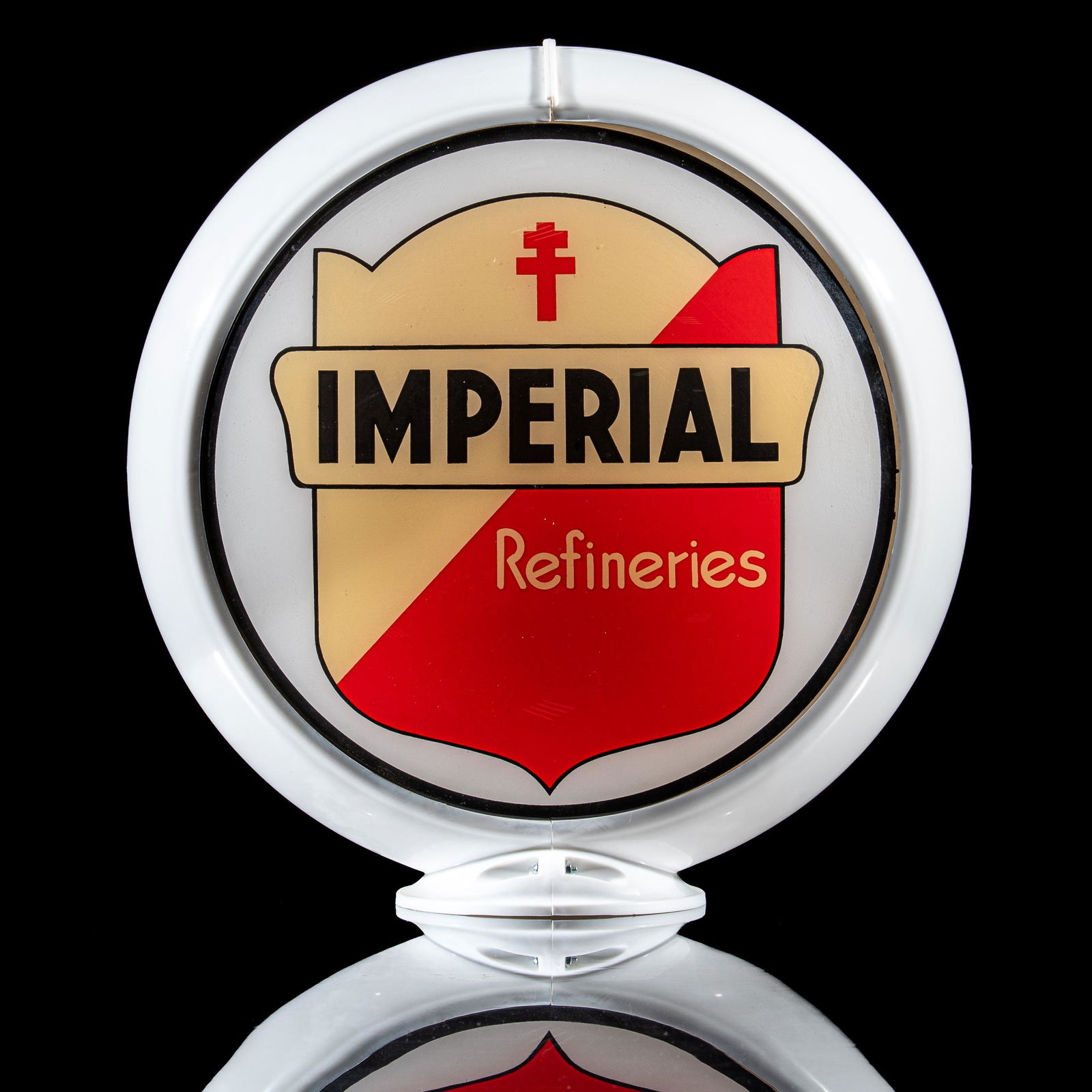 Imperial Refineries Gas Pump Globe (1 of 2)