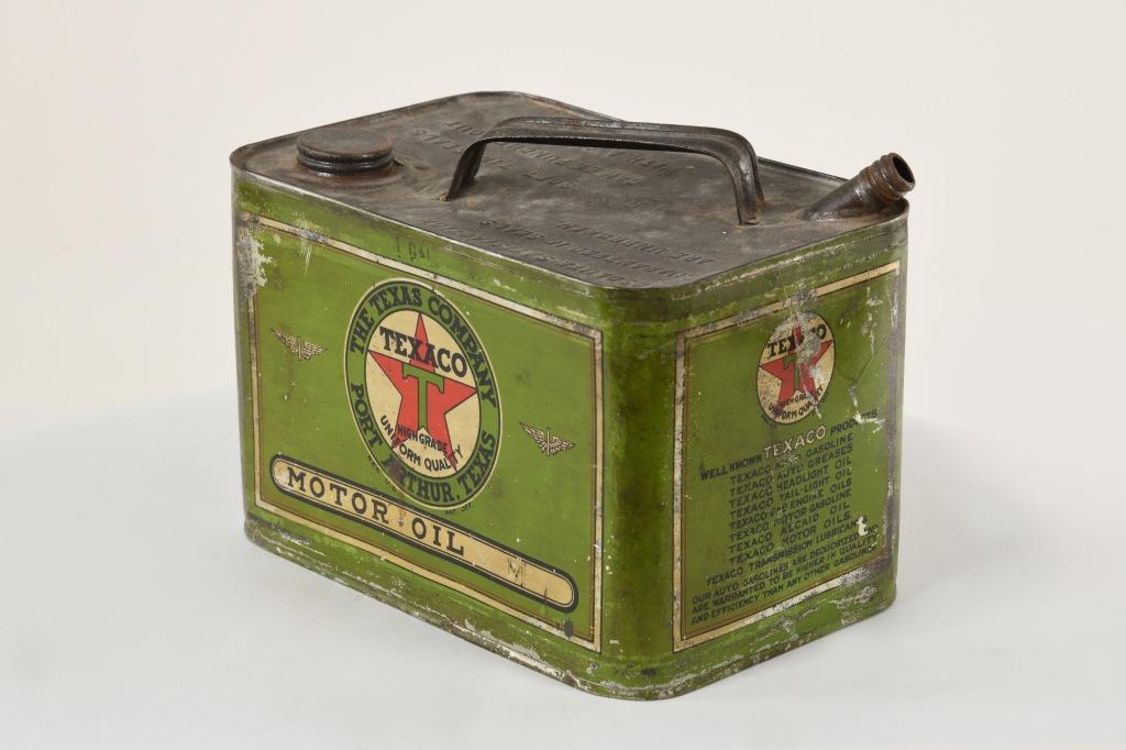 Early Texaco Port Arthur One Gallon Oil Can (1 of 2)