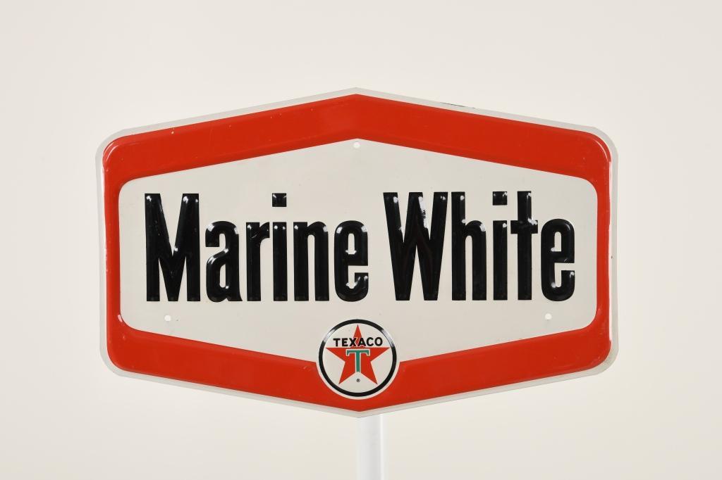 Texaco Marine White Gas Pump Plate: SSTE. Great gloss and color with minor wear. Very tough to find in this condition. Nice piece that displays well. Measures: 10"X15" Rating: 8.75 Est: $600-$1000