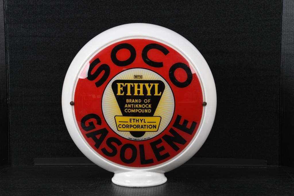 SOCO Ethyl Gas Pump Globe (1 of 2)