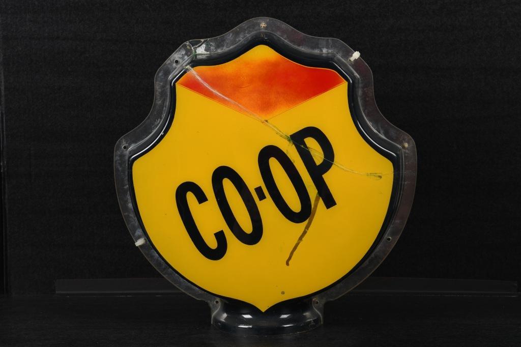 CO-OP Diecut Gas pump Globe (1 of 2)
