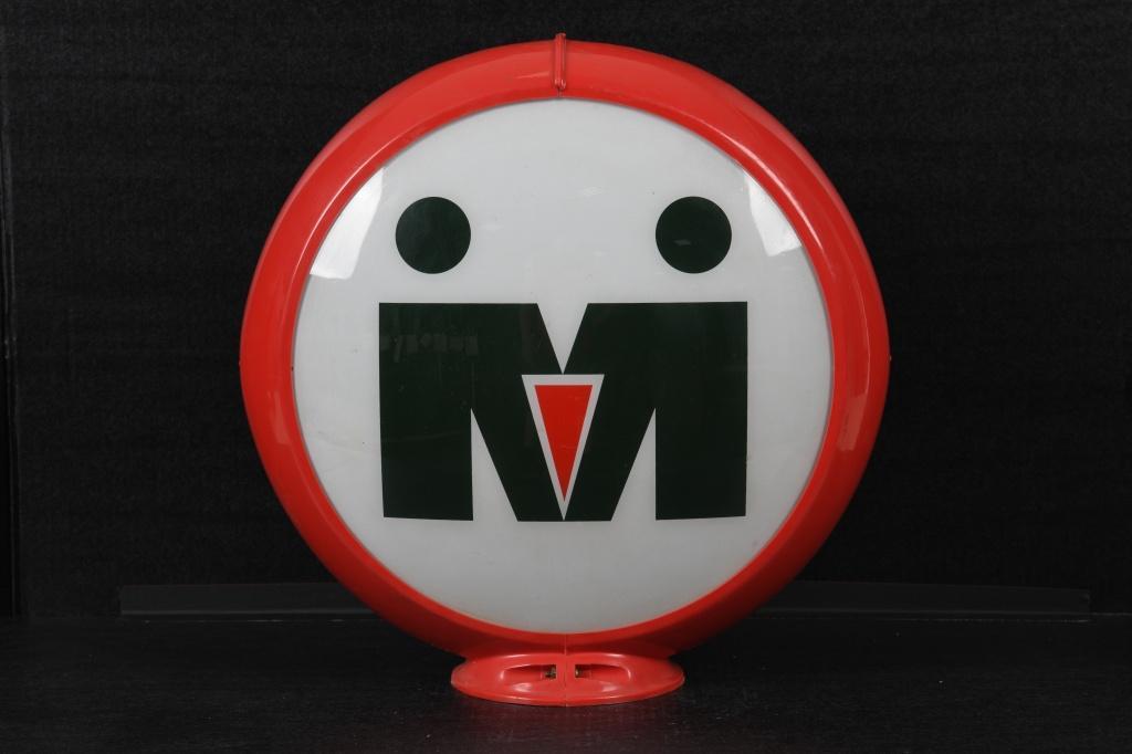 Midland Gas Pump globe (1 of 2)