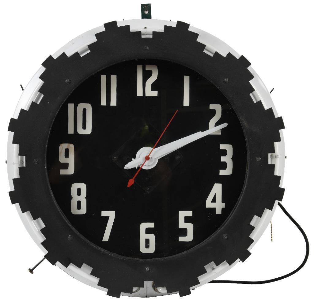 Neon Clock (1 of 3)