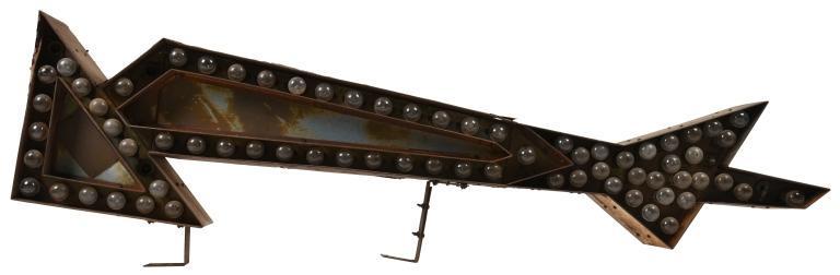 Lighted Arrow Sign (1 of 2)