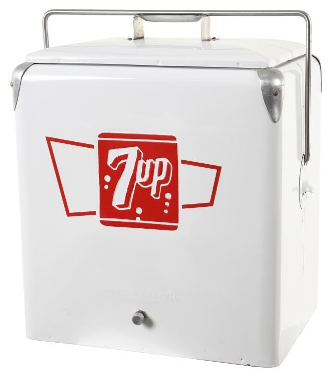 7 Up Carrying Cooler (1 of 4)