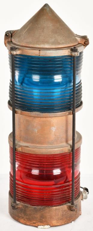 BRASS NAUTICAL LIGHT (1 of 2)