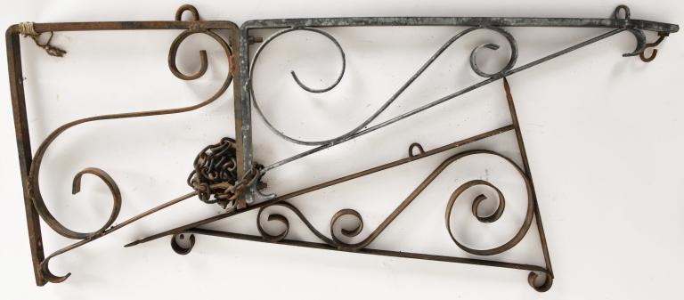 2 METAL SIGN BRACKETS (1 of 1)