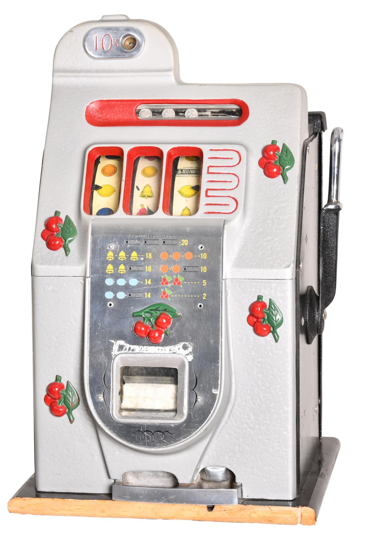 Mills Cherry Bell 10 Cent Slot Machine (1 of 4)