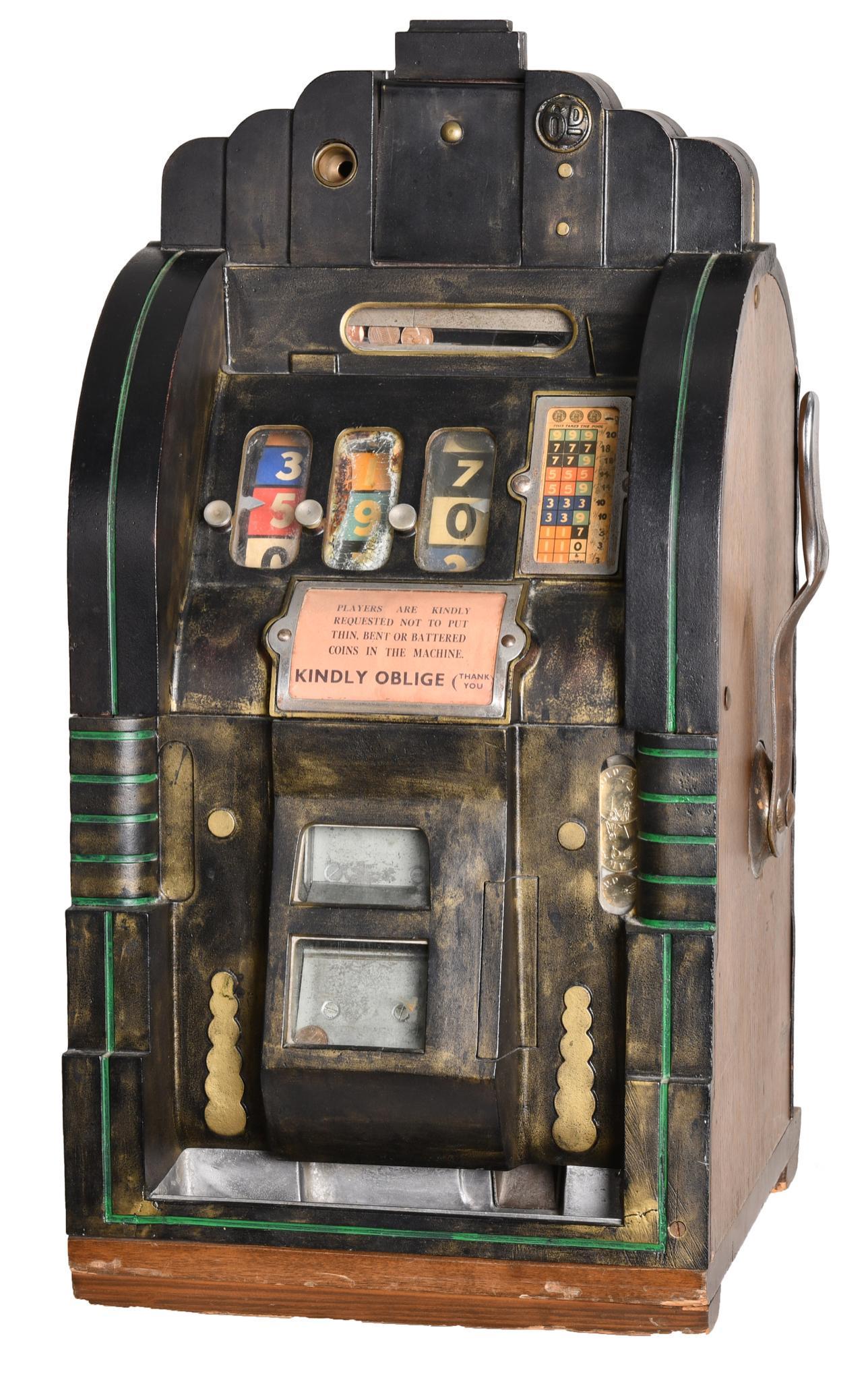 Mills 1 Cent Extraordinary Art Deco Slot Machine (1 of 4)