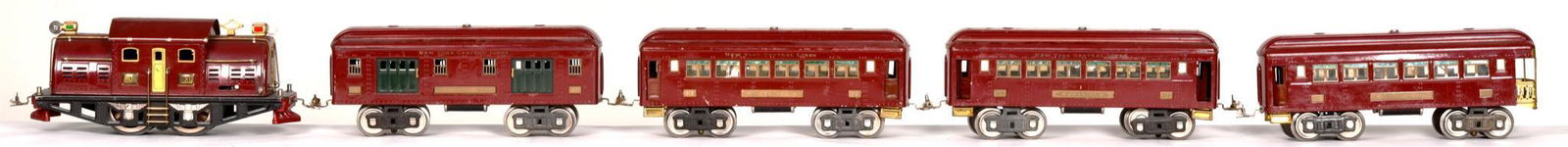 Lionel Standard Gauge Electric Locomotive Model 380 (1 of 3)