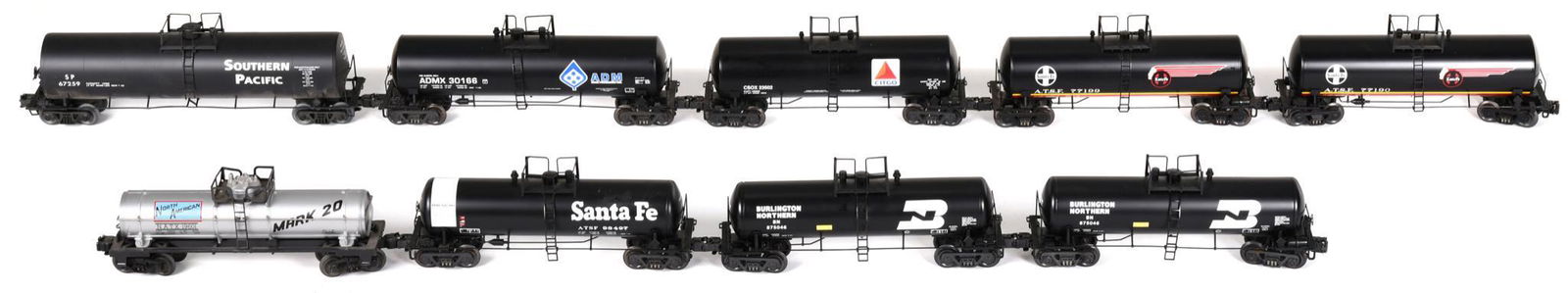 9-O Gauge Tank Cars (1 of 1)
