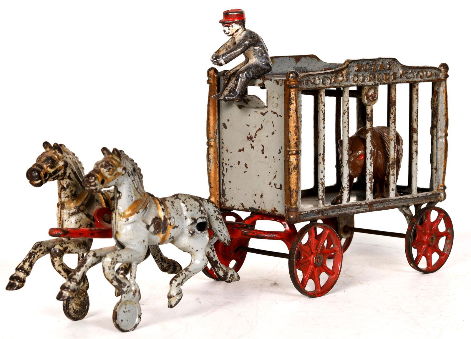 Hubley Cast Iron Royal Circus Bear Wagon (1 of 2)