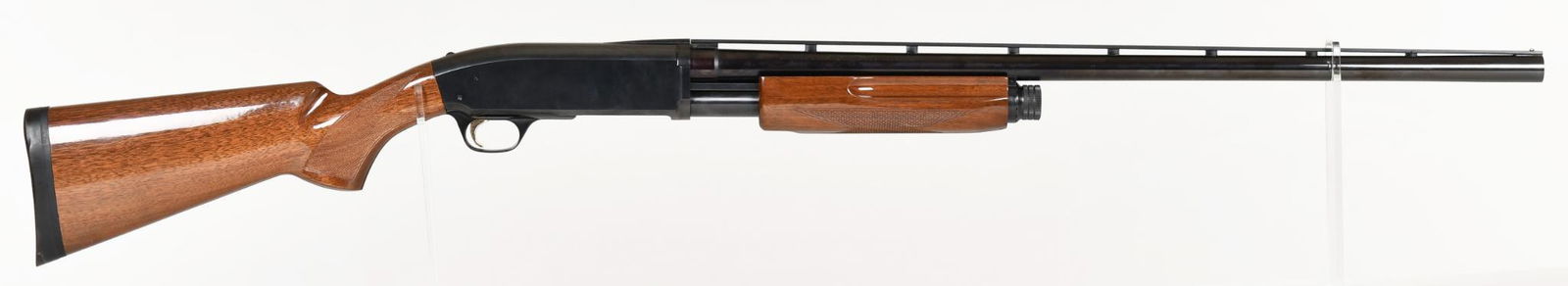 Browning BPS Field Model Pump Action 12 Gauge Shotgun: 28" vent rib barrel with invector choke, excellent used condition