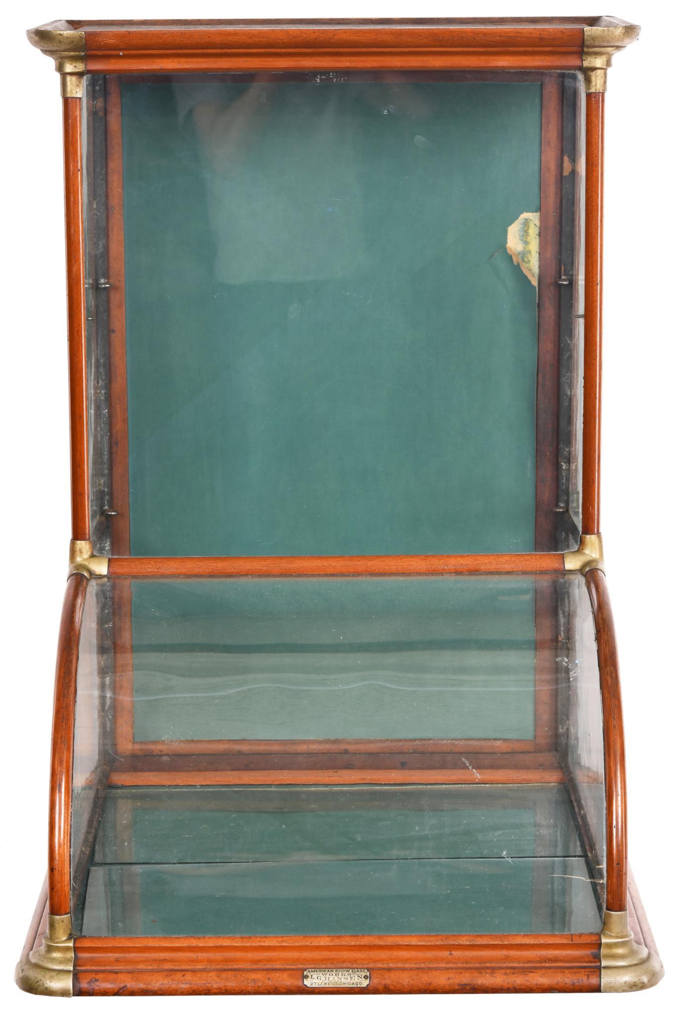 Small Curved Front/Tower Oak Showcase w/Brass Corners (1 of 3)