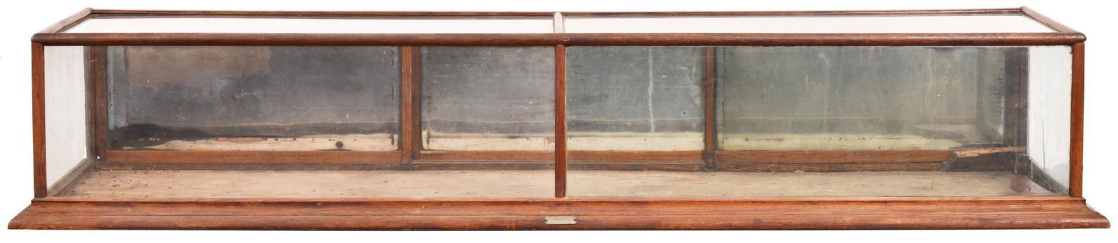 Large Oak Counter-Top Showcase w/Read Sliding Doors (1 of 2)