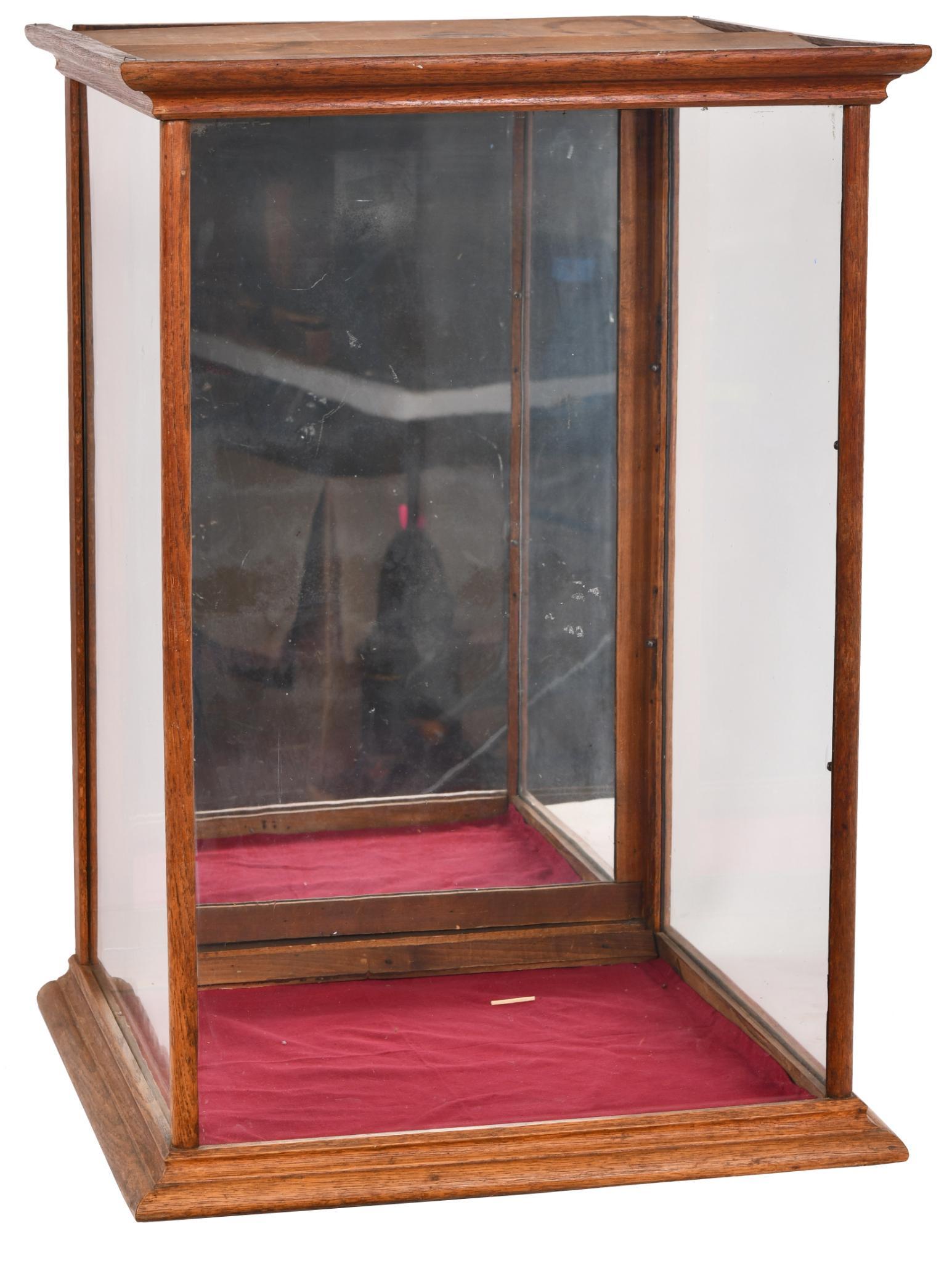 Square Oak Counter-Showcase (1 of 1)