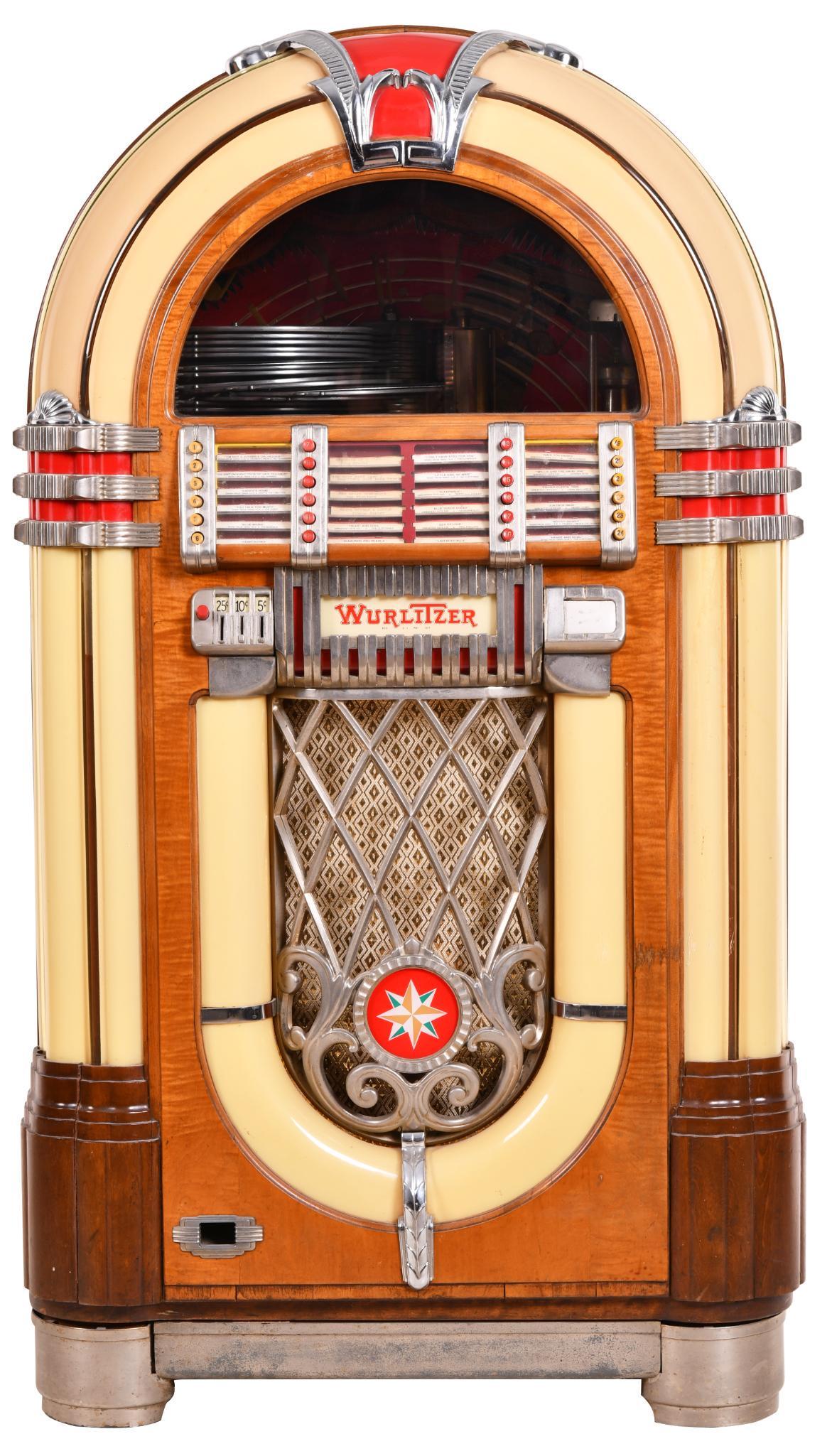 Wurlitzer Model 1015 Jukebox (1 of 6)