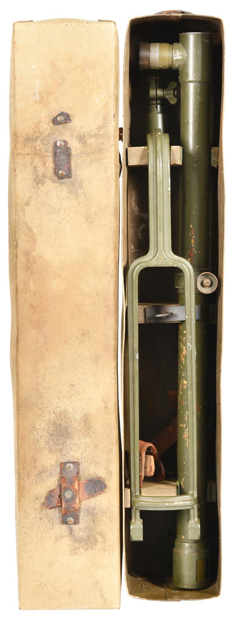WWI Model 1918 Batter Commander Trench Periscope: Complete with case, good clear optics, tight fittings free of flop, good condition.