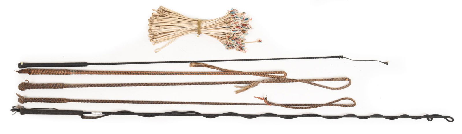 Lot Of 5 Buggy Whips And A Bundle Of Whip Tails (1 of 1)