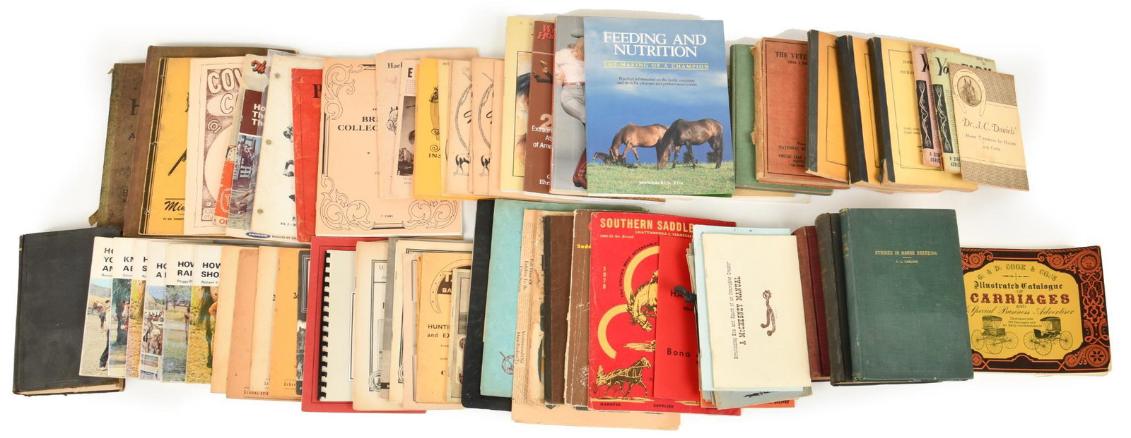 Lot Of Vintage Horse And Saddle Informational Books: Lot of vintage horse and saddle informational books, all in good condition.