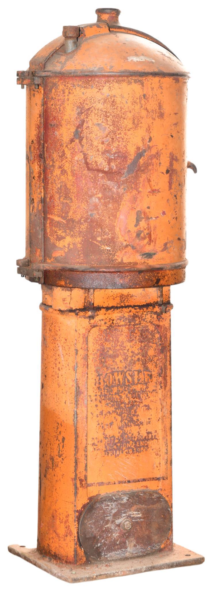 Bowser Model #241 Curb Gas Pump (1 of 6)