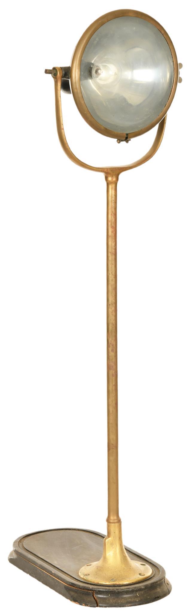 Early Electric Star Speedboat Light (1 of 2)