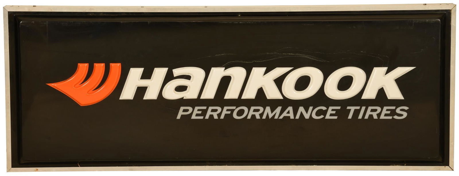 Hankook Tire Lighted Sign (1 of 2)