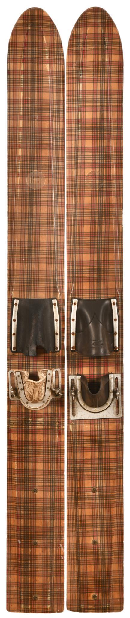 Vintage Kimball Plaid Fiberglass Water Skis: Has a good look, show wear throughout, displays well, rubber binding has been replaced/damaged, 66", rated 7.5 *third party shipping or pick up required*