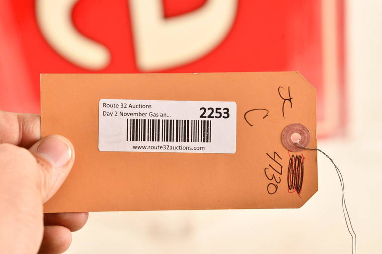 Marshall Auto Store Horizontal Sign NOS (0734) on Nov 19, 2022 Route