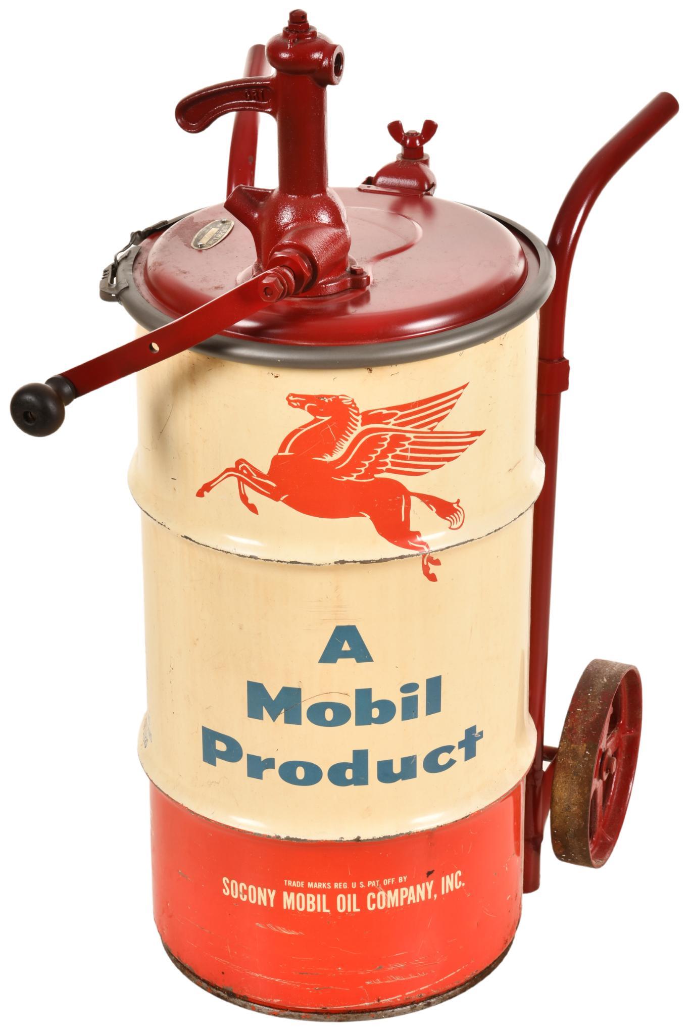 Mobil Grease 2 Wheel Cart With Pump (1 of 3)