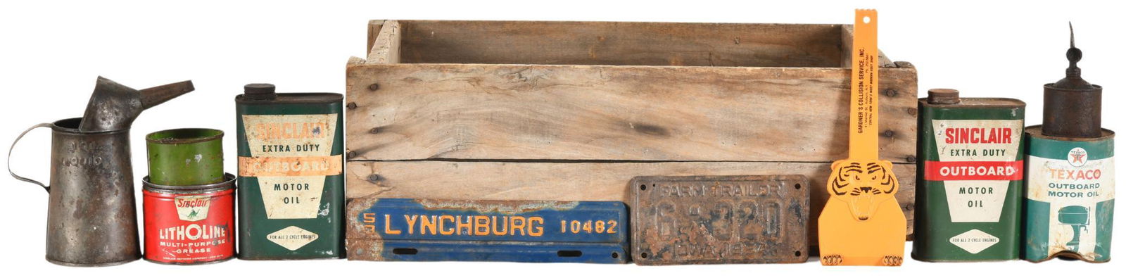 Lot of 10 Gas & Oil Items in Wooden Texaco Crate (1 of 1)