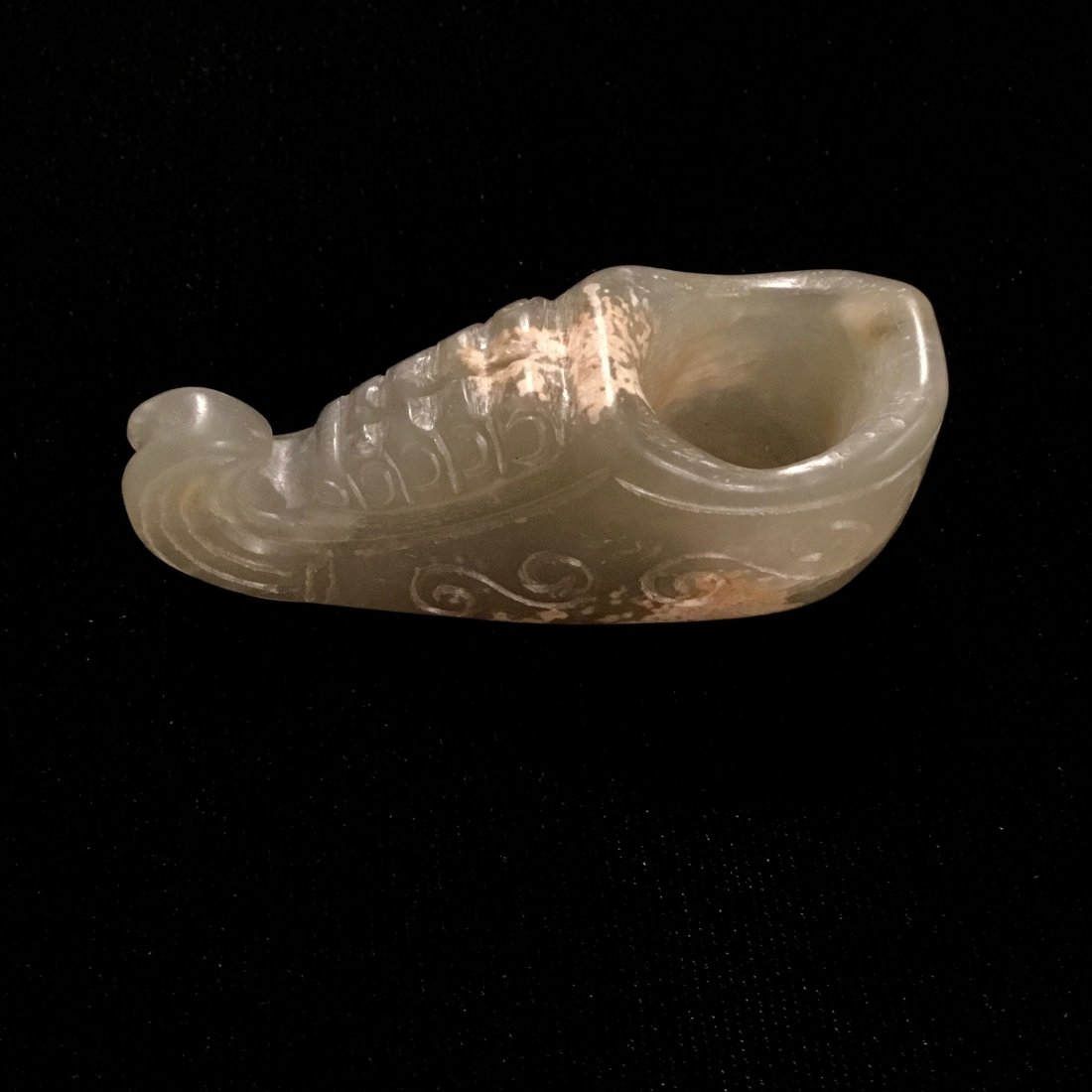 JADE SHOE FIGURINE (1 of 3)