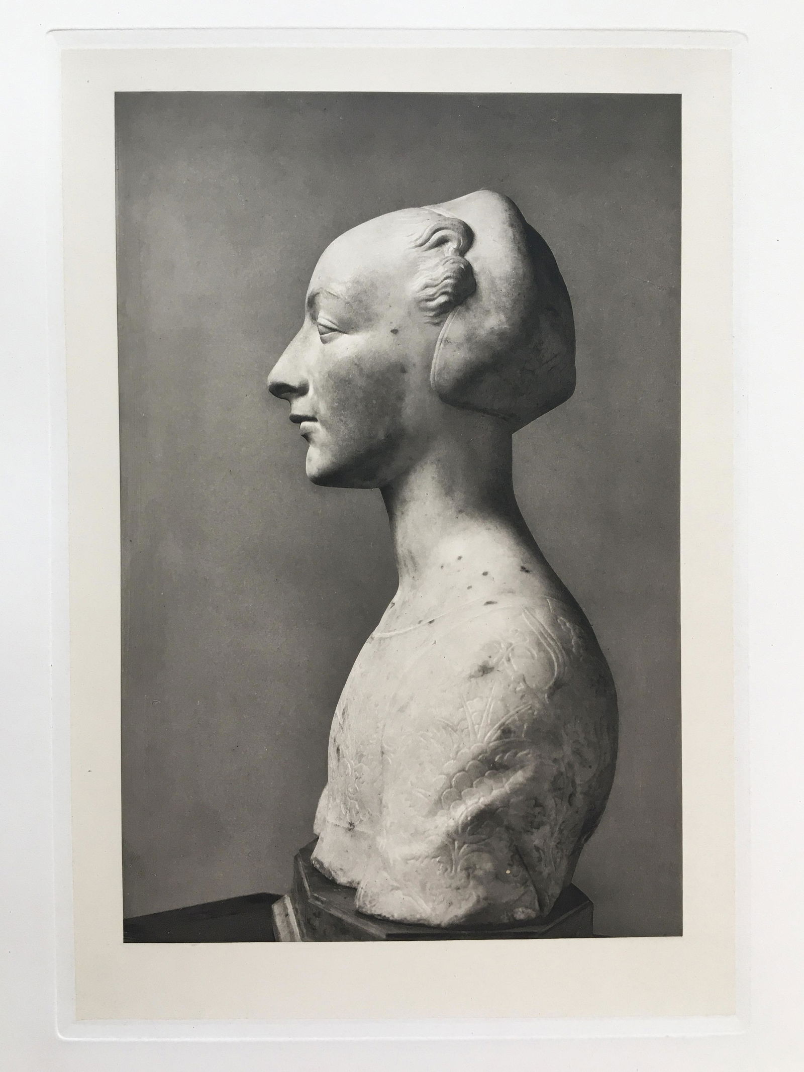 LARGE ETCHING ITALIAN BUST OF A WOMAN (1 of 2)