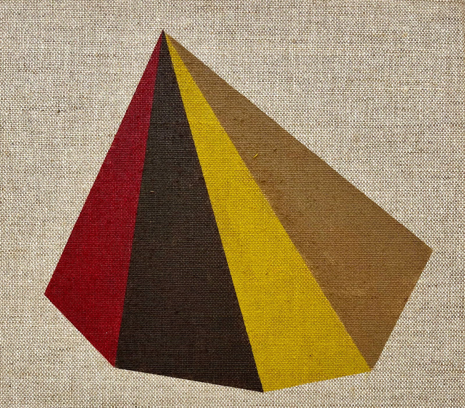 VINTAGE GEOMETRIC PAINTING: VINTAGE OIL ON LINEN BOARD. SIZE: 8 X 8.5 INCHES APPROX. UNSIGNED. UNFRAMED. SHIPPING IN THE U.S VIA USPS PRIORITY MAIL $18