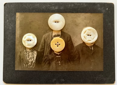 ANTIQUE EERIE OUTSIDER ART VICTORIAN GOTHIC STYLE PHOTO COLLAGE WITH BUTTONS