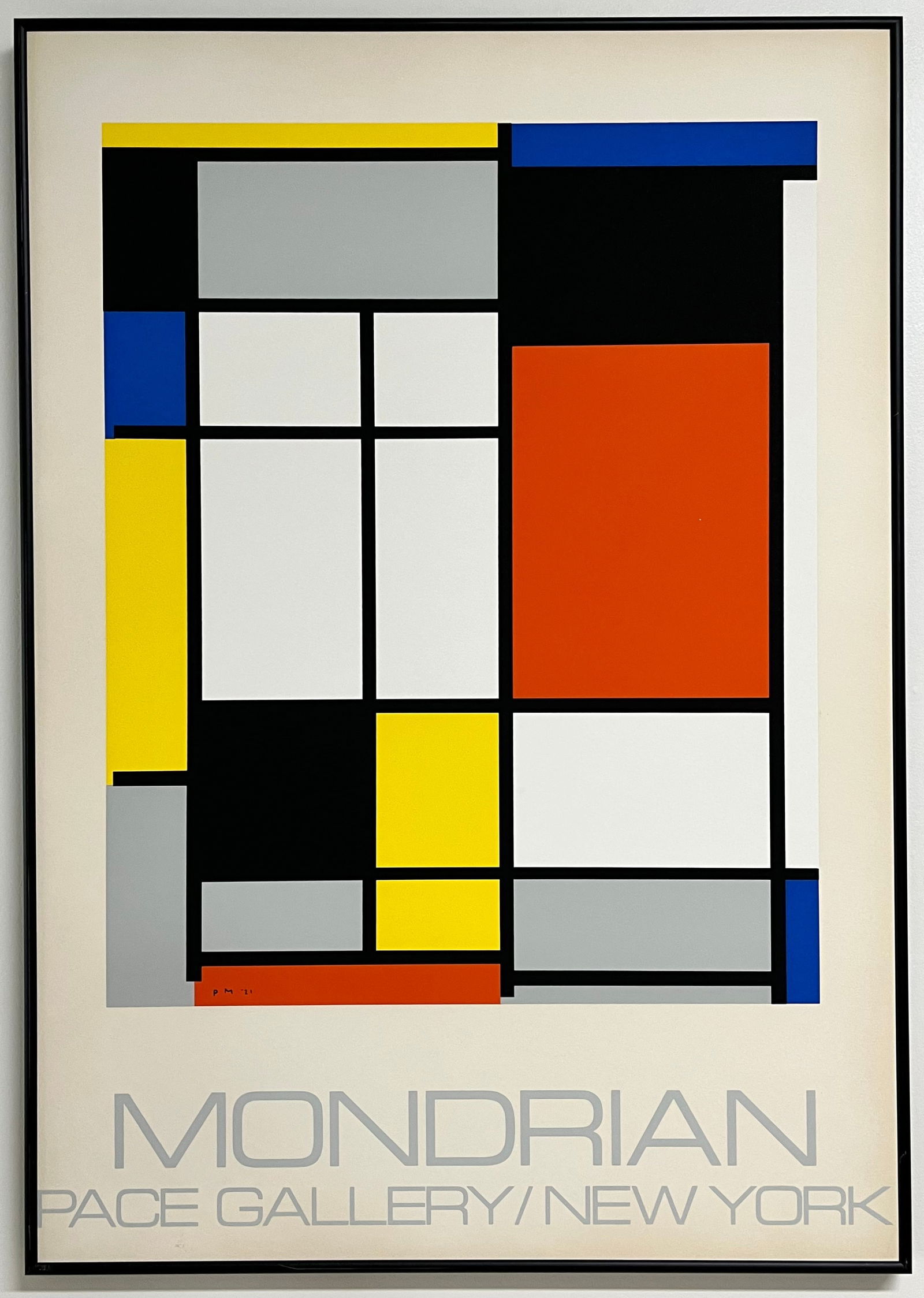 ORIGINAL PIET MONDRIAN SILKSCREEN POSTER PACE GALLERY NEW YORK 1970: ORIGINAL PIET MONDRIAN SILKSCREEN POSTER. SIZE: 24 X 35 INCHES APPROX. POSTER IS GLUED TO FOAM. NO GLASS. SOME SCRATCHES AROUND FRAME. REFER TO PICTURES FOR DETAILS. SHIPPING VIA USPS PRIORITY MAIL
