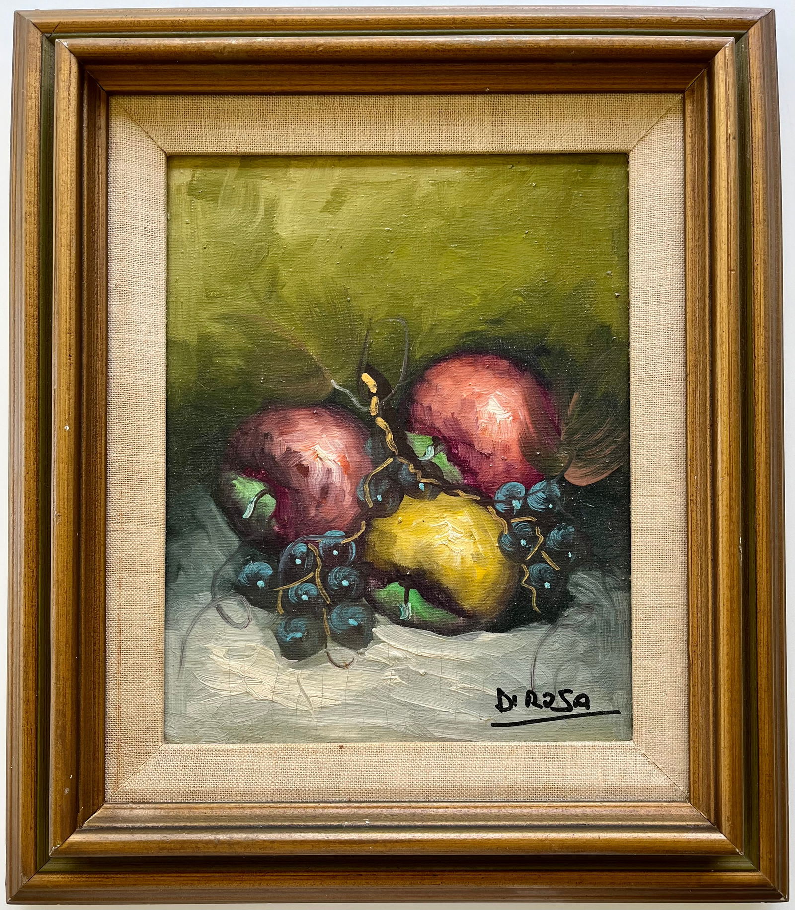 STILL LIFE OIL ON CANVAS PAINTING SIGNED DI ROSA: OIL ON CANVAS PAINTING SIGNED DI ROSA. TOTAL FRAME SIZE: 14.5 X 12.5 INCHES APPROX. SHIPPING IN THE U.S VIA USPS PRIORITY MAIL 20