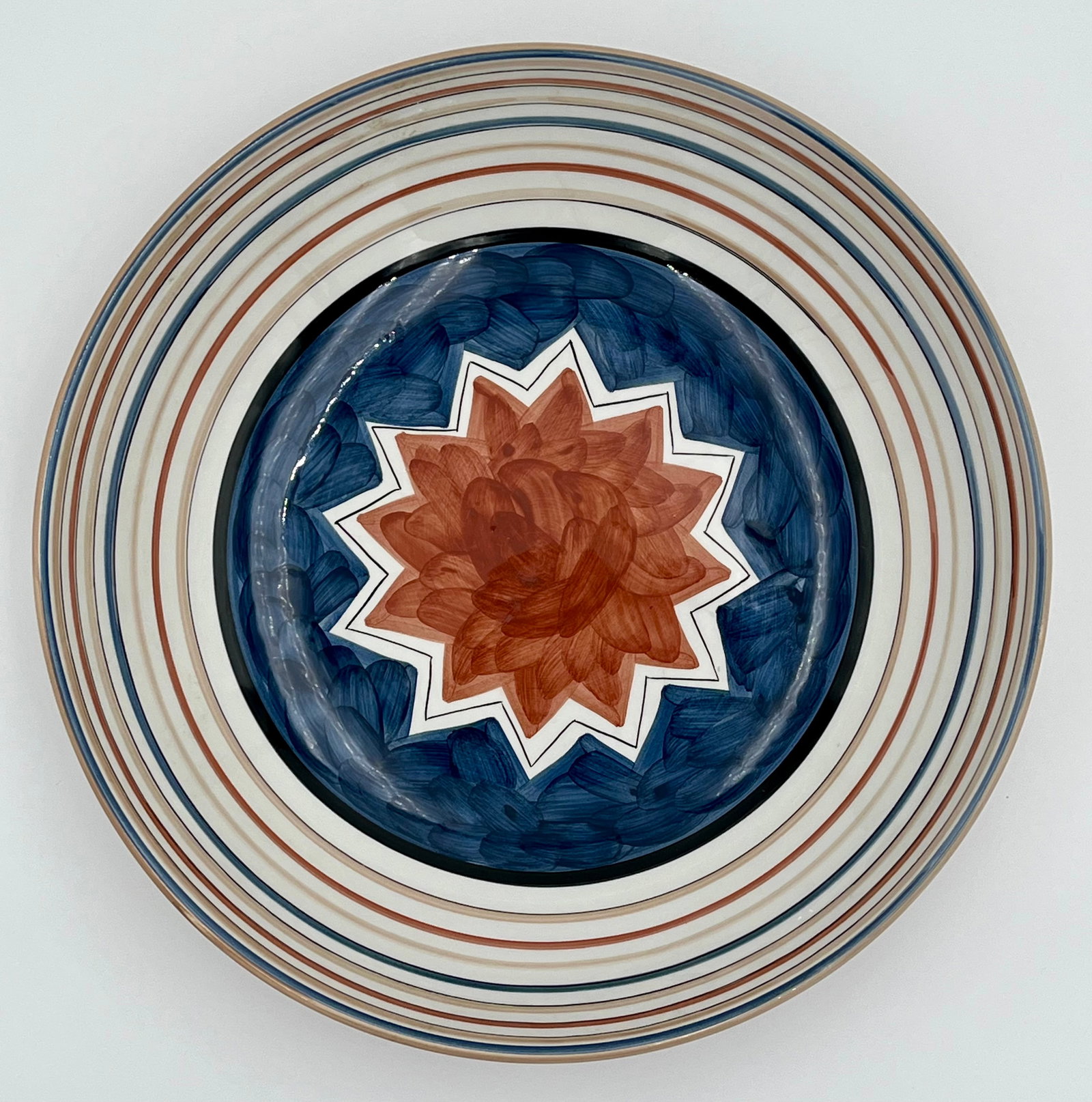 Rare Alcobaca Hand-Painted Portuguese Pottery (Earthenware) Large Bowl 14.5: Generously sized vintage Portuguese serving bowl by RB Alcobaça, hand-painted with vivid starburst and striped designs.• Maker/Origin: RB Alcobaça, Made in Portugal (stamped)• Size: 14.5&r