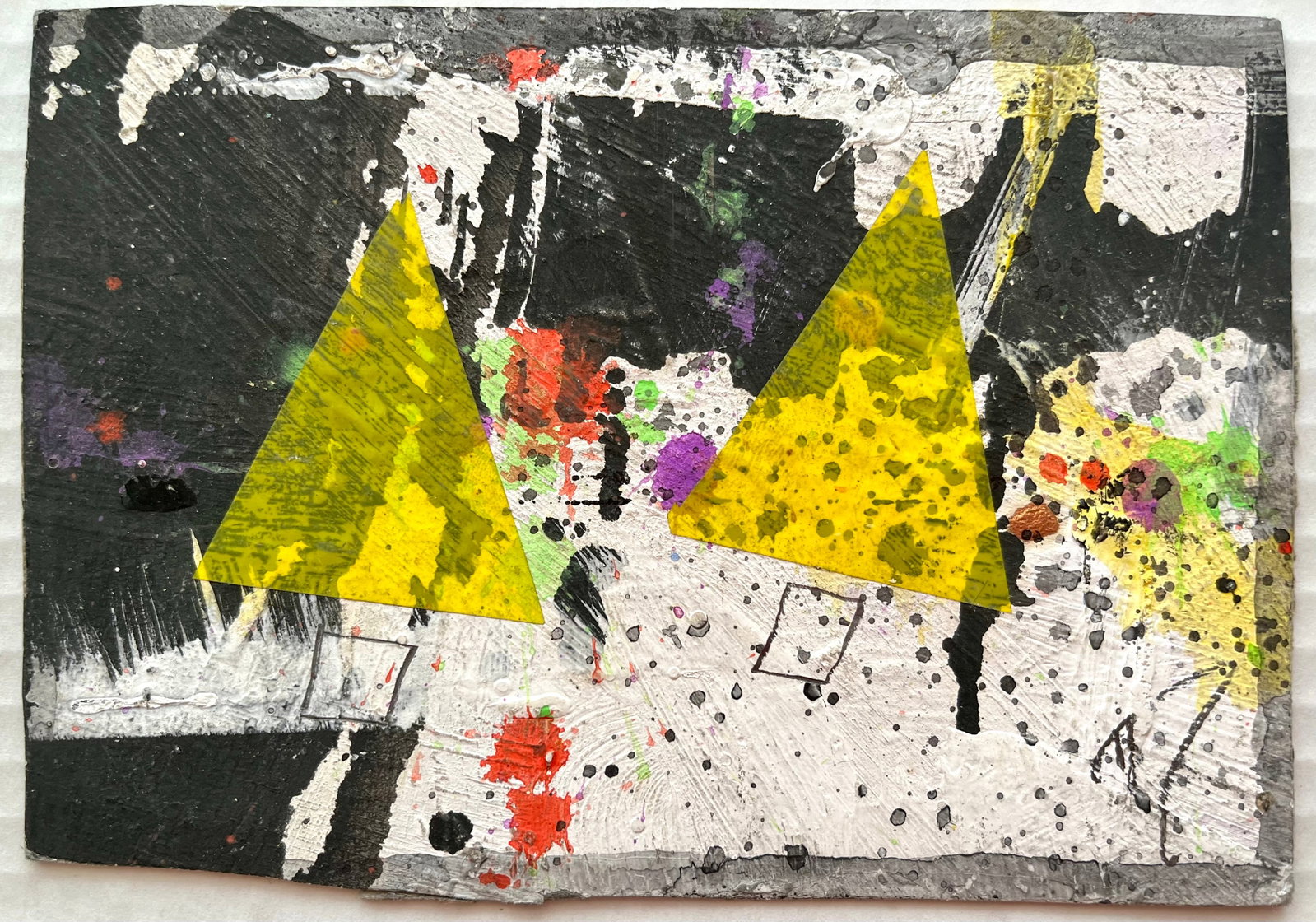 ART BRUT NAIVE MIXED MEDIA: ORIGINAL MIXED MEDIA ON PAPER. SIZE: 4X6 INCHES. PAINTING IS UNFRAMED. SHIPPING IN THE U.S VIA USPS PRIORITY MAIL $12