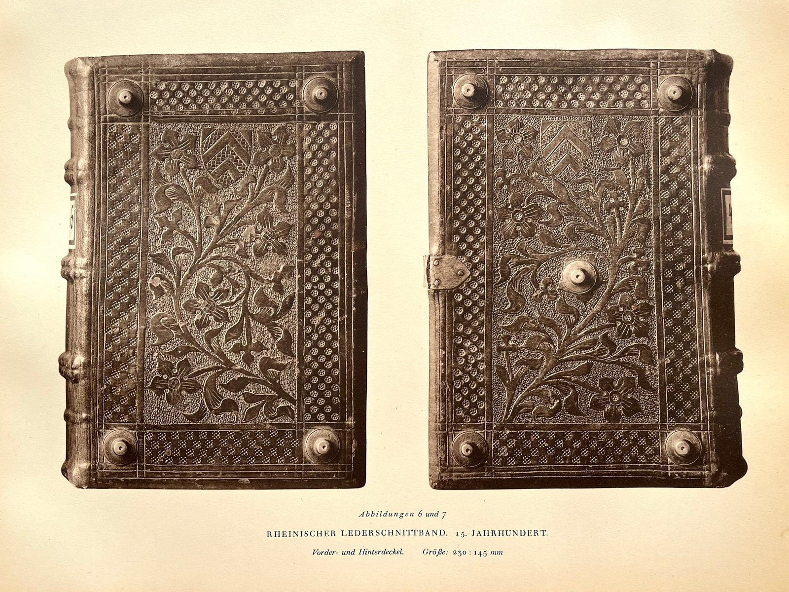 Original Antique Lithograph Antique Bookbinding Office Library Decor: Original Antique Lithograph Printed on thick paper Germany 1921. Size: 17 x 13 in approx. Unframed. SHIPPING IN THE U.S VIA USPS PRIORITY MAIL $18