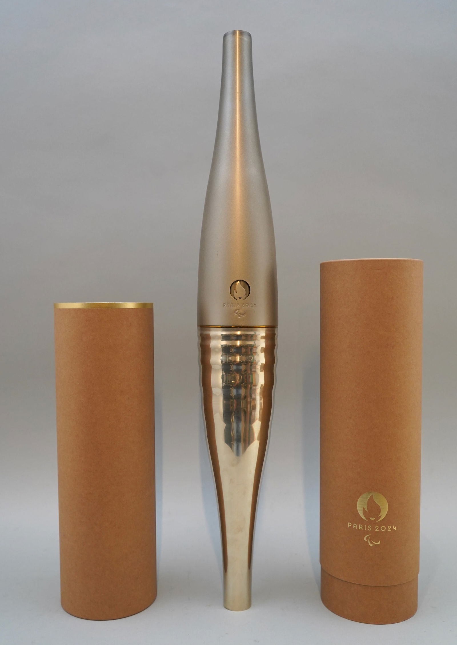 Sport: Paralympic Torch for the Paris 2024 GamesOfficial torch of the Paris 2024 Paralympic Games, designed by designer Mathieu Lehanneur and manufactured in France by ArcelorMittal. Its sleek, symmetrical d