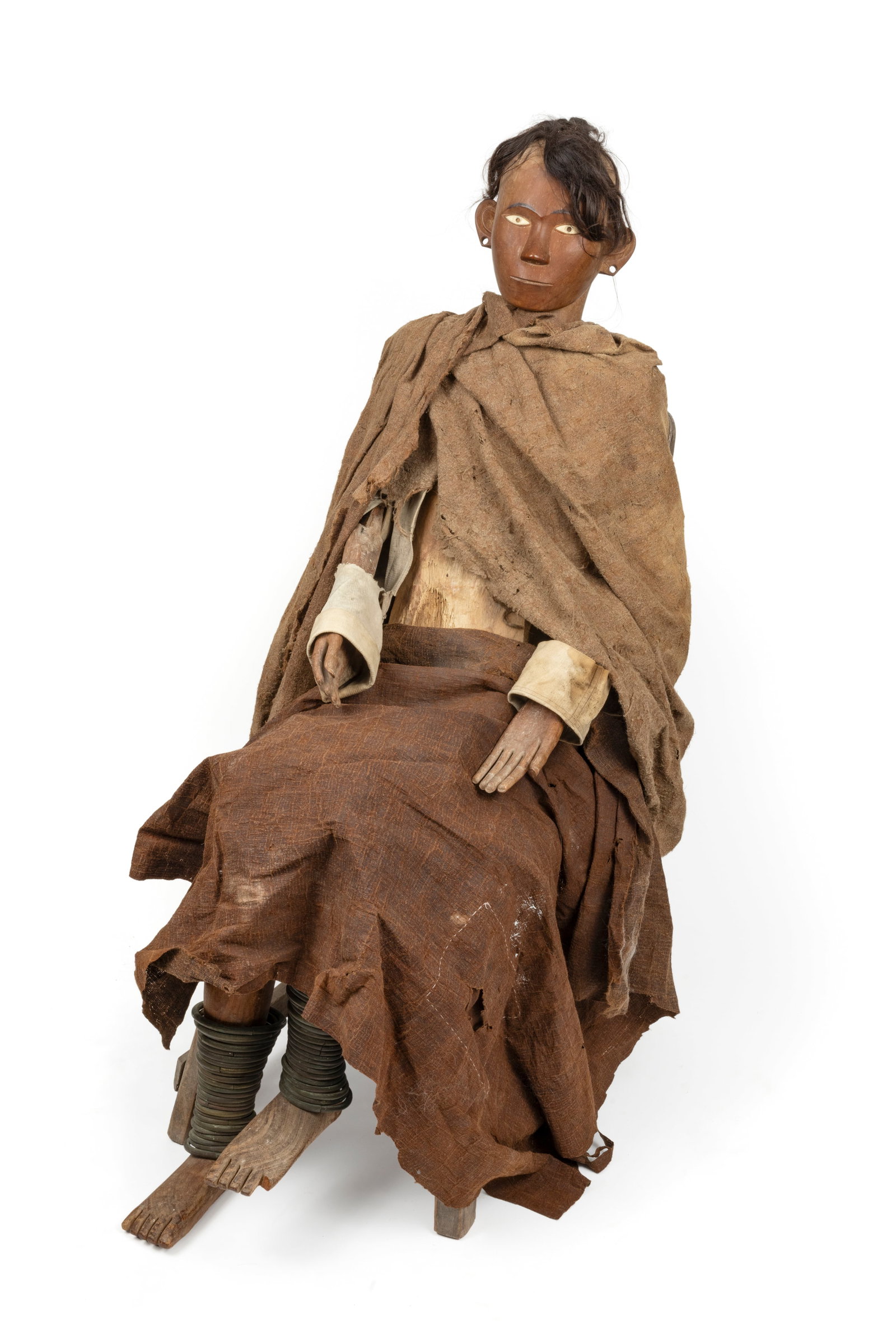 Tau tau funerary effigy (1 of 2)