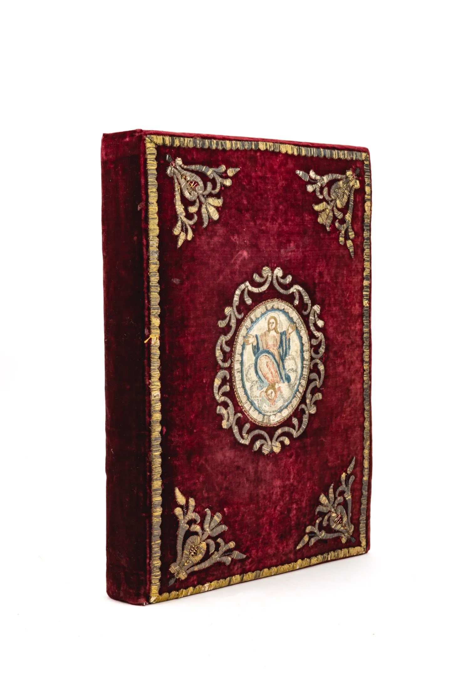 Missale Romanum: Missale RomanumNaples, Typographia Simoniana, 1802.In-folio (38.7 x 26.4 cm). xxxi, [1], 428, cxii pages. 2 full-page engraved plates (Annunciation, Crucifixion, Resurrection), typographical text and 