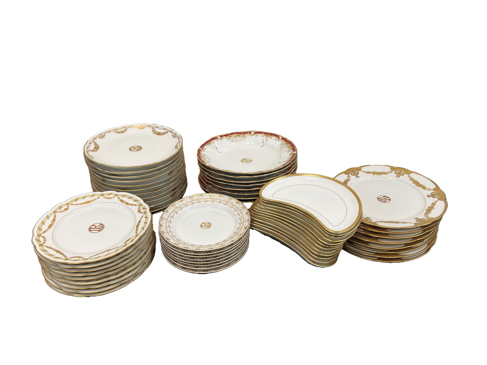 56 KPM and Mintons plates, Königliche Porzellan-Manufaktur, Royal Porcelain Manufactory Berlin (1 of 15)