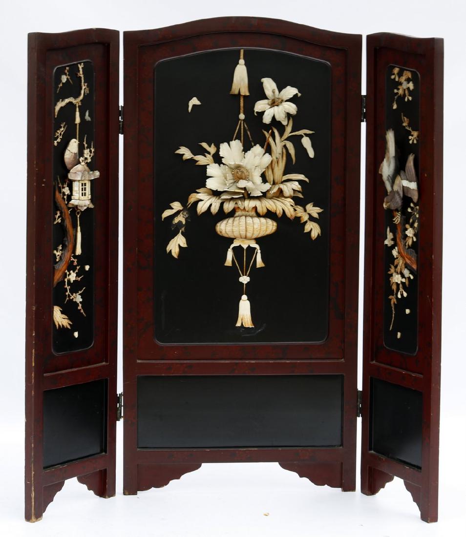 Vintage Chinoiserie Laquer Decorative Screen (1 of 6)